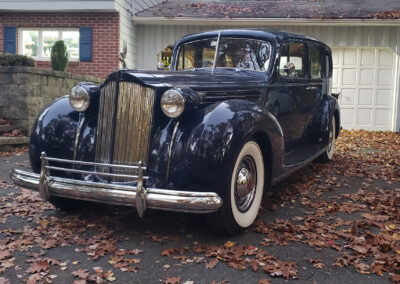 1938 V12 Limo Packard - front